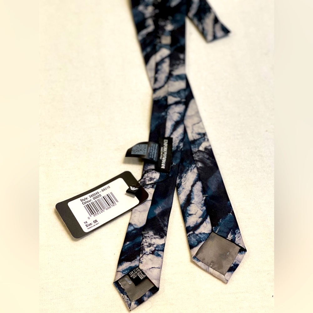 EMPORIO ARMANI TIE